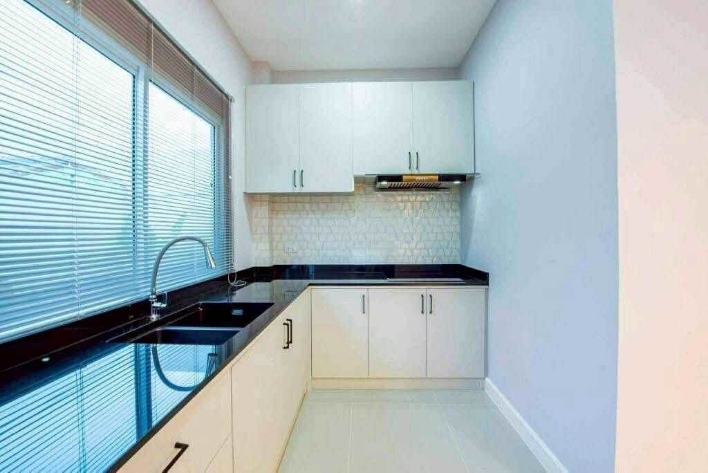 Pool Villa on Chaiyapruek 2nd Rd - select property pattaya