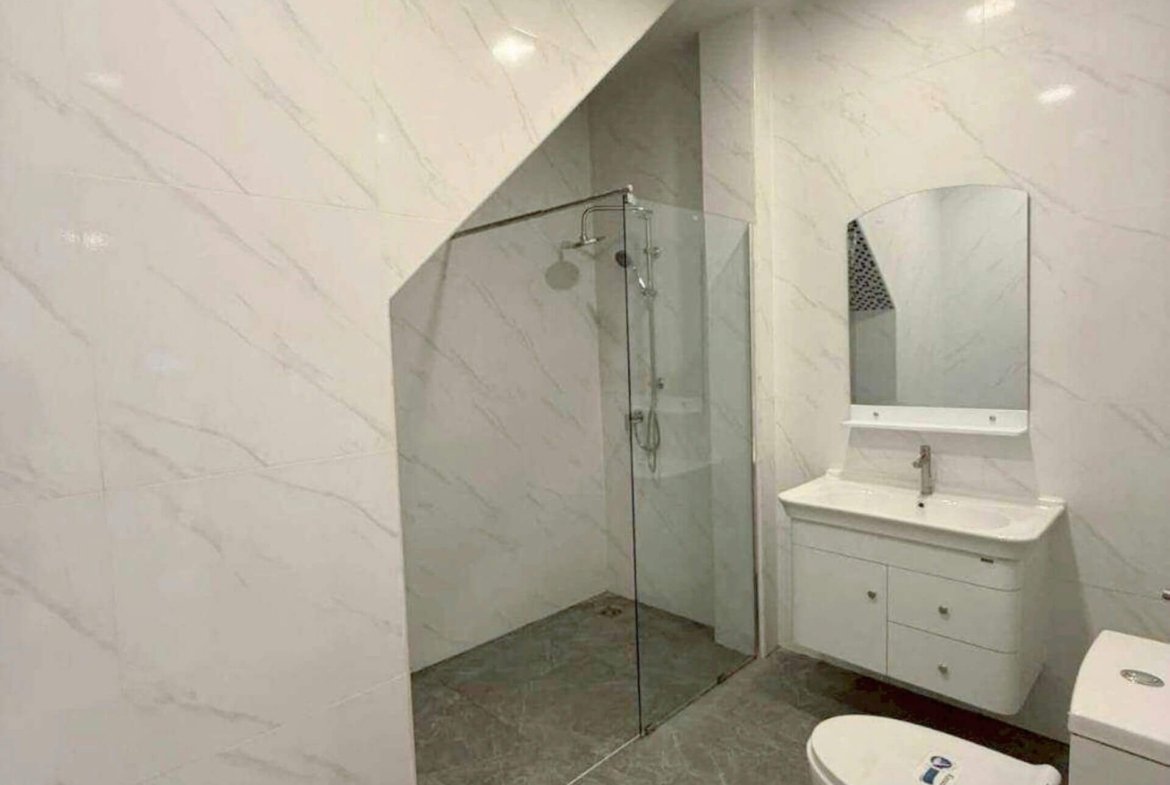 3-Storey TownHouse -SST2512121- select property pattay