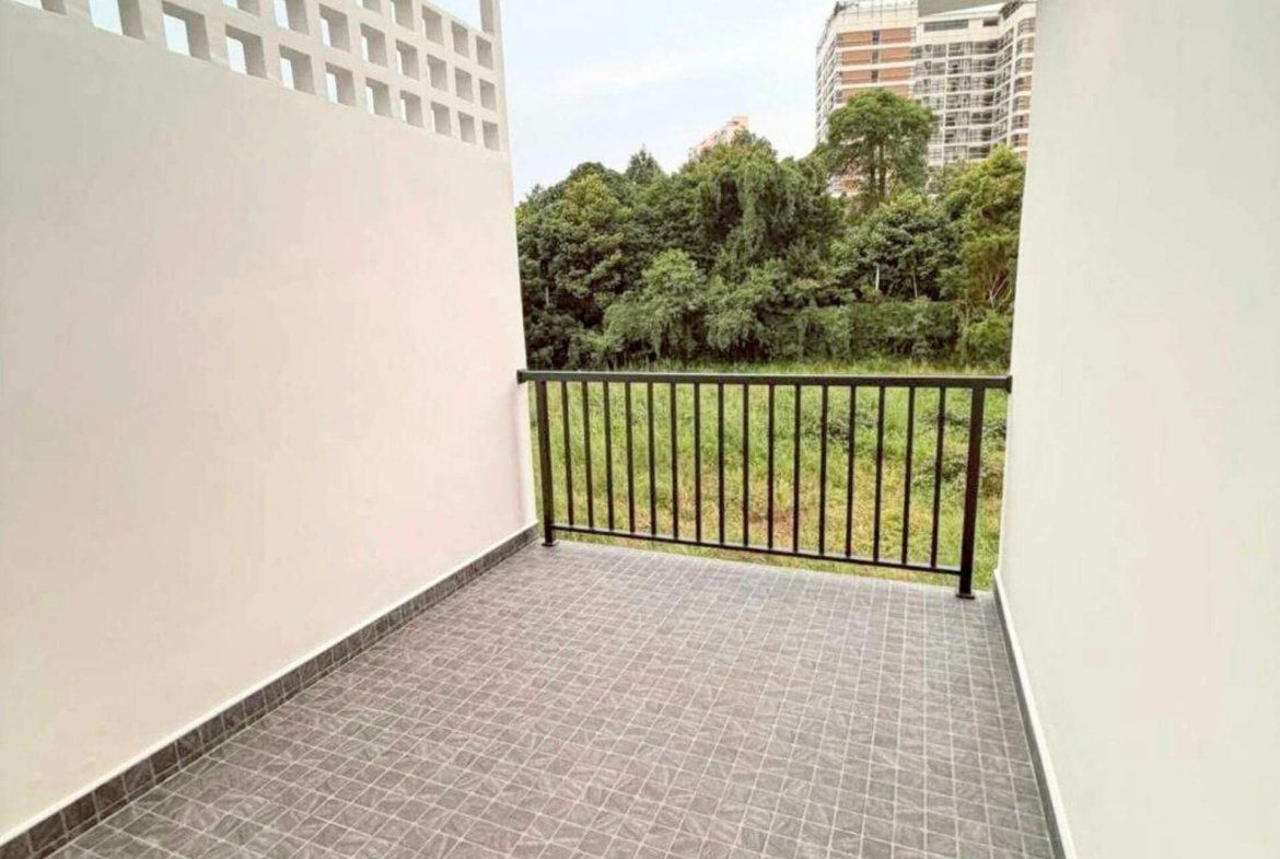 3-Storey TownHouse -SST2512121- select property pattay