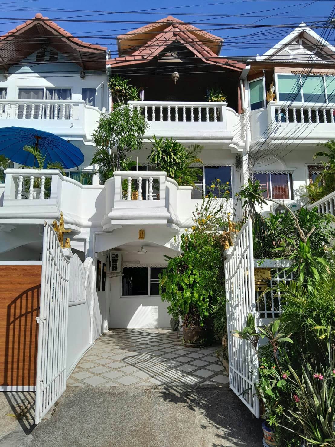 4-Storey Townhouse Pratamnak - SST2512128 - select property pattaya