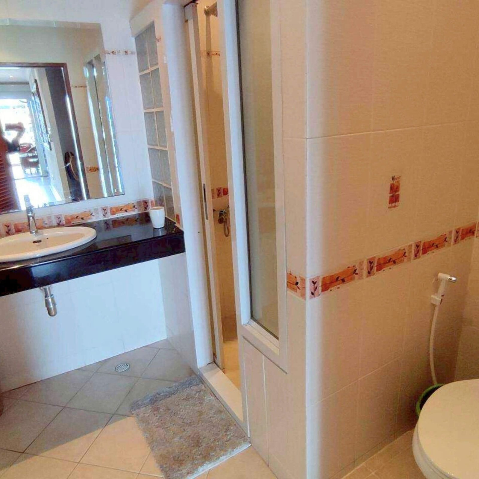 4-Storey Townhouse Pratamnak - SST2512128 - select property pattaya