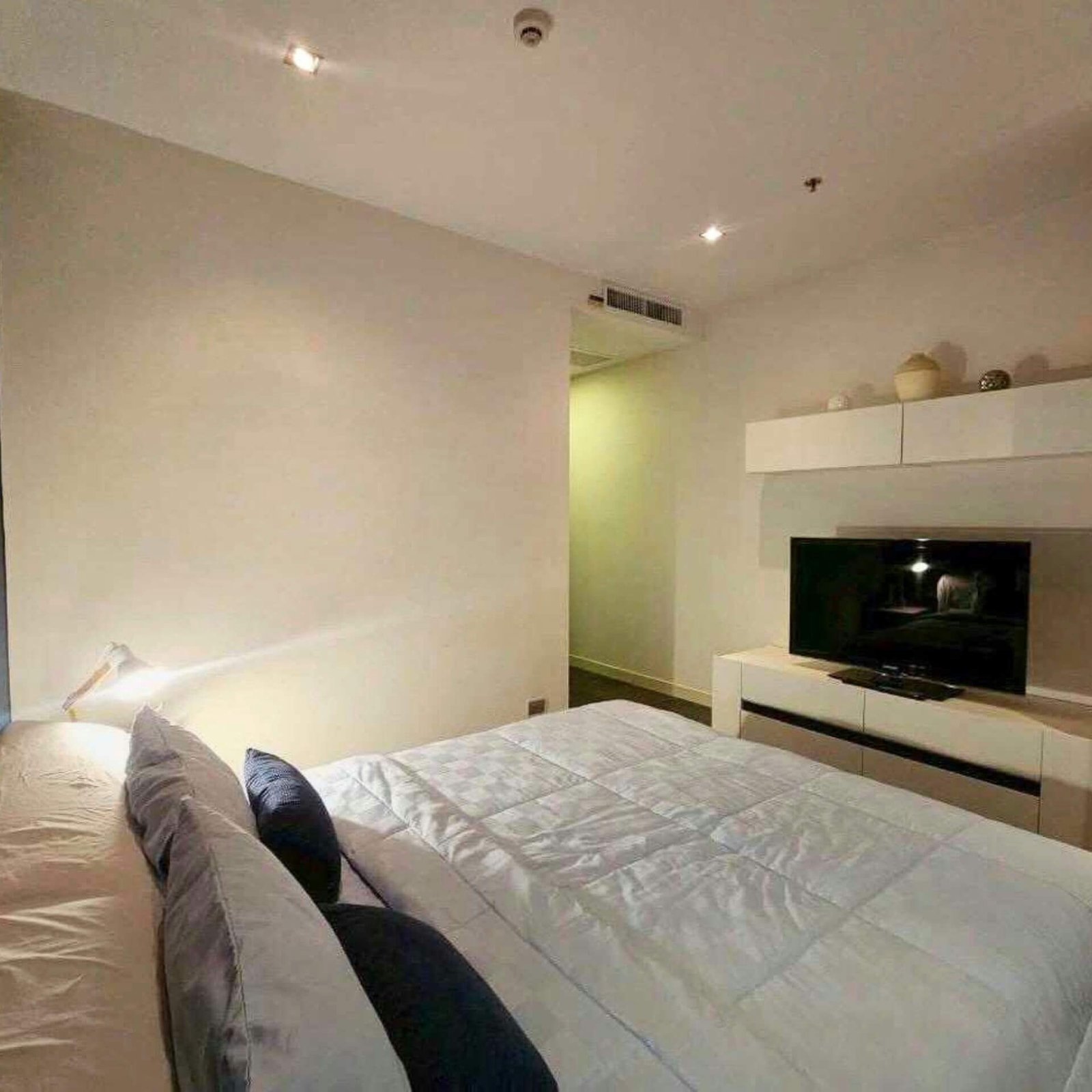 Ananya Beachfront Condo - SSF2512134 - select property pattaya