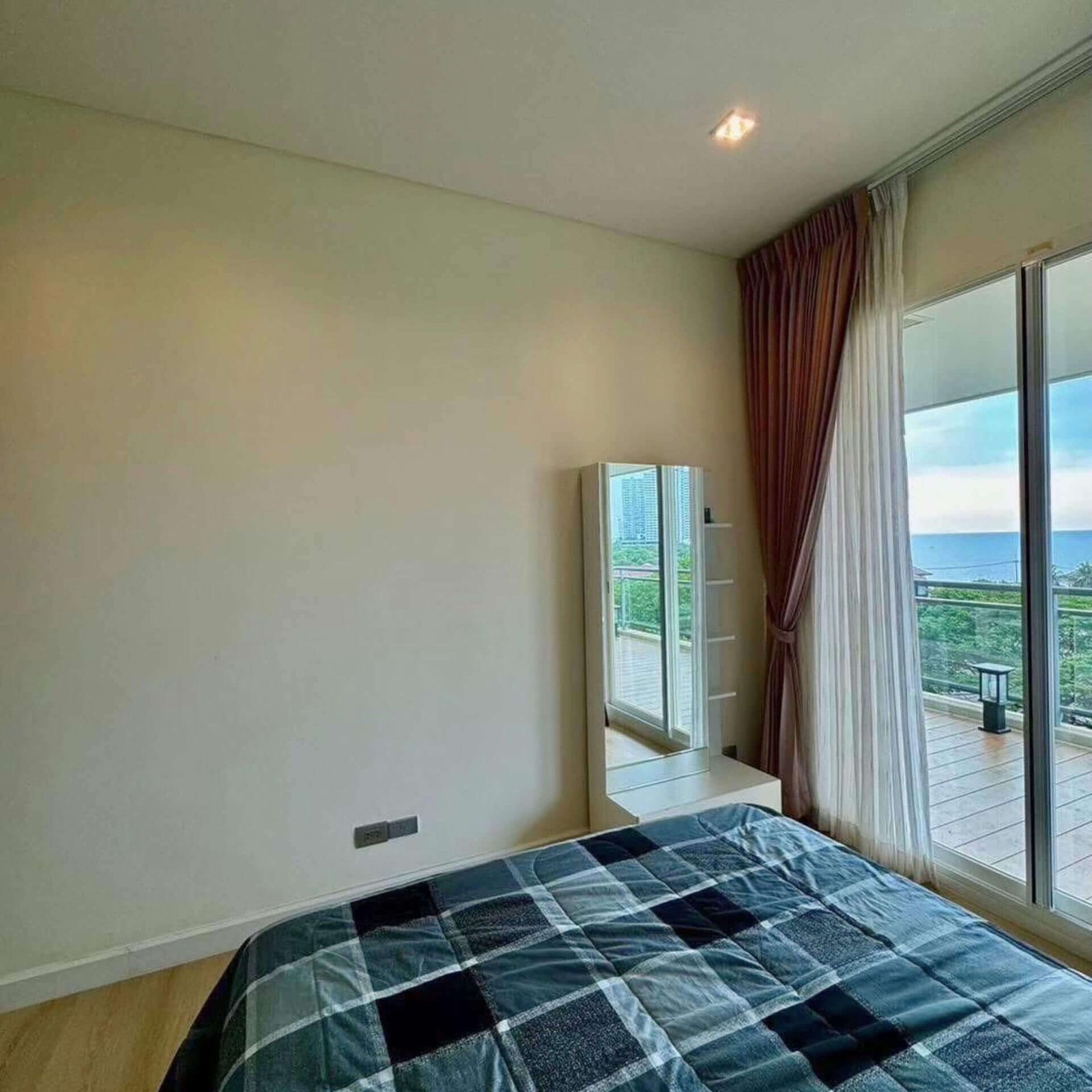 Reflection Jomtien Beach Pattaya - RS251267 - select property pattaya