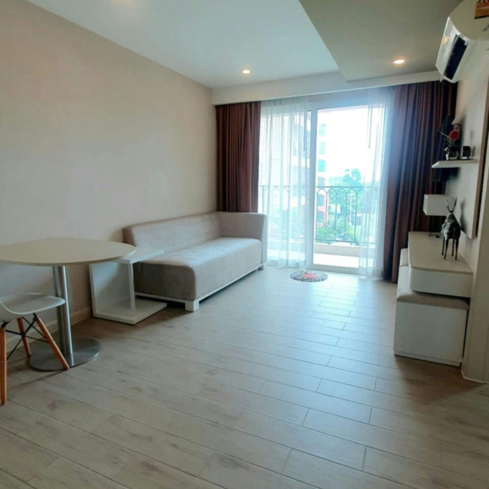 Seven Seas Resort Condo - RS251158 - select property pattaya