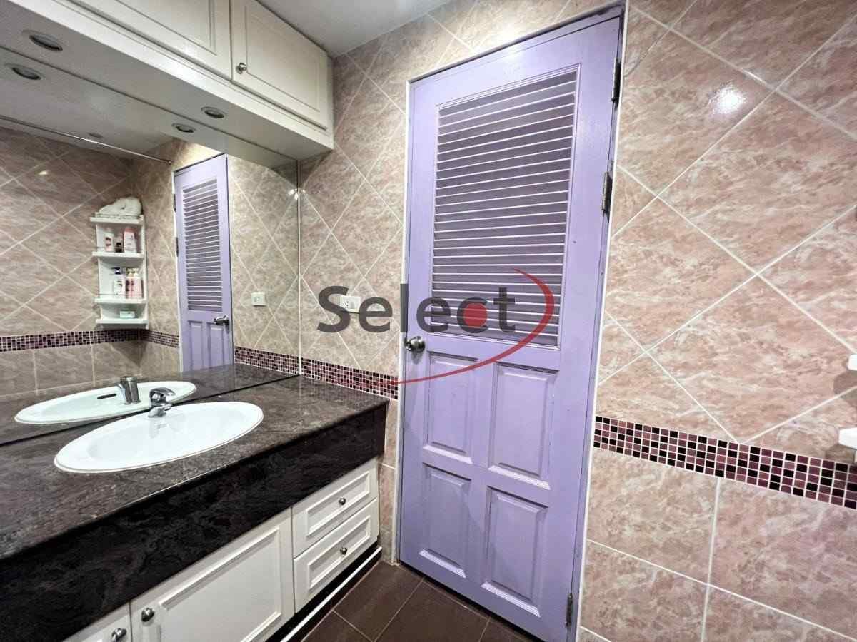 Jomtien Beach Condo - 3rd Floor City view