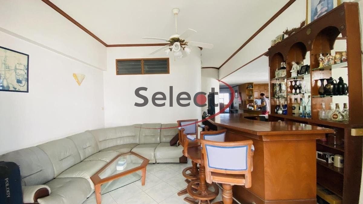 SCT2605449 Jomtien Complex Condotel Thappraya - 9th Floor Sea view