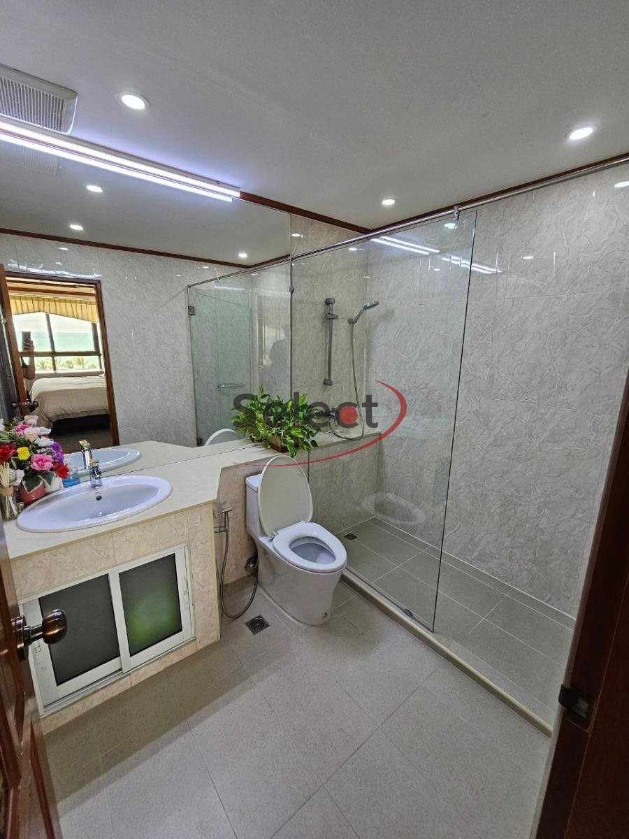 SCT2605450 Jomtien Plaza Condotel - 6th Floor Sea view