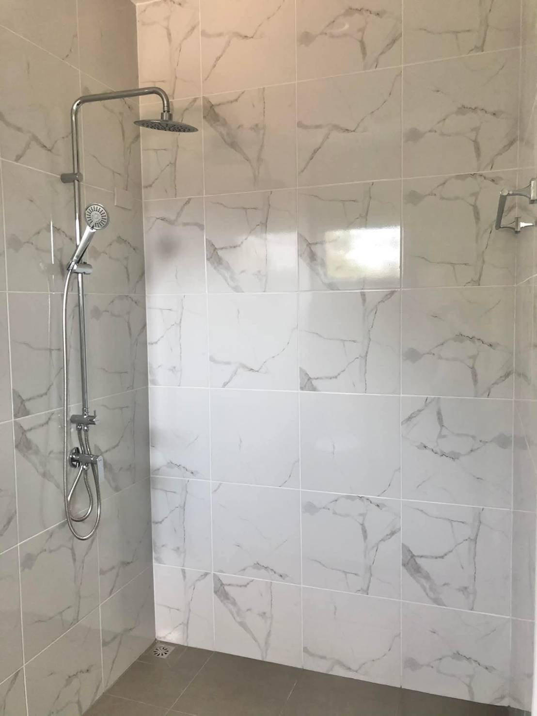 Exclusive 4-Bedroom Two-Storey Corner House in Soi Boon Samphan Pattaya -Nong Prue