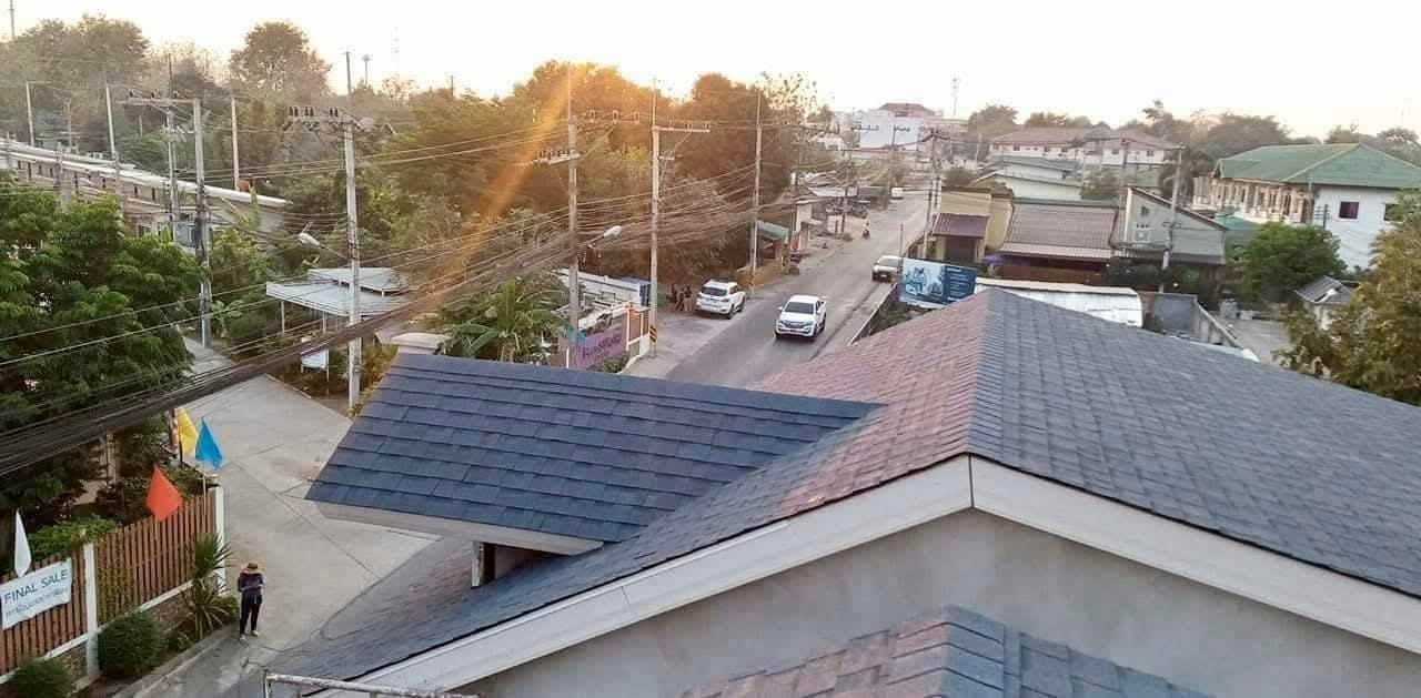 Exclusive 4-Bedroom Two-Storey Corner House in Soi Boon Samphan Pattaya -Nong Prue