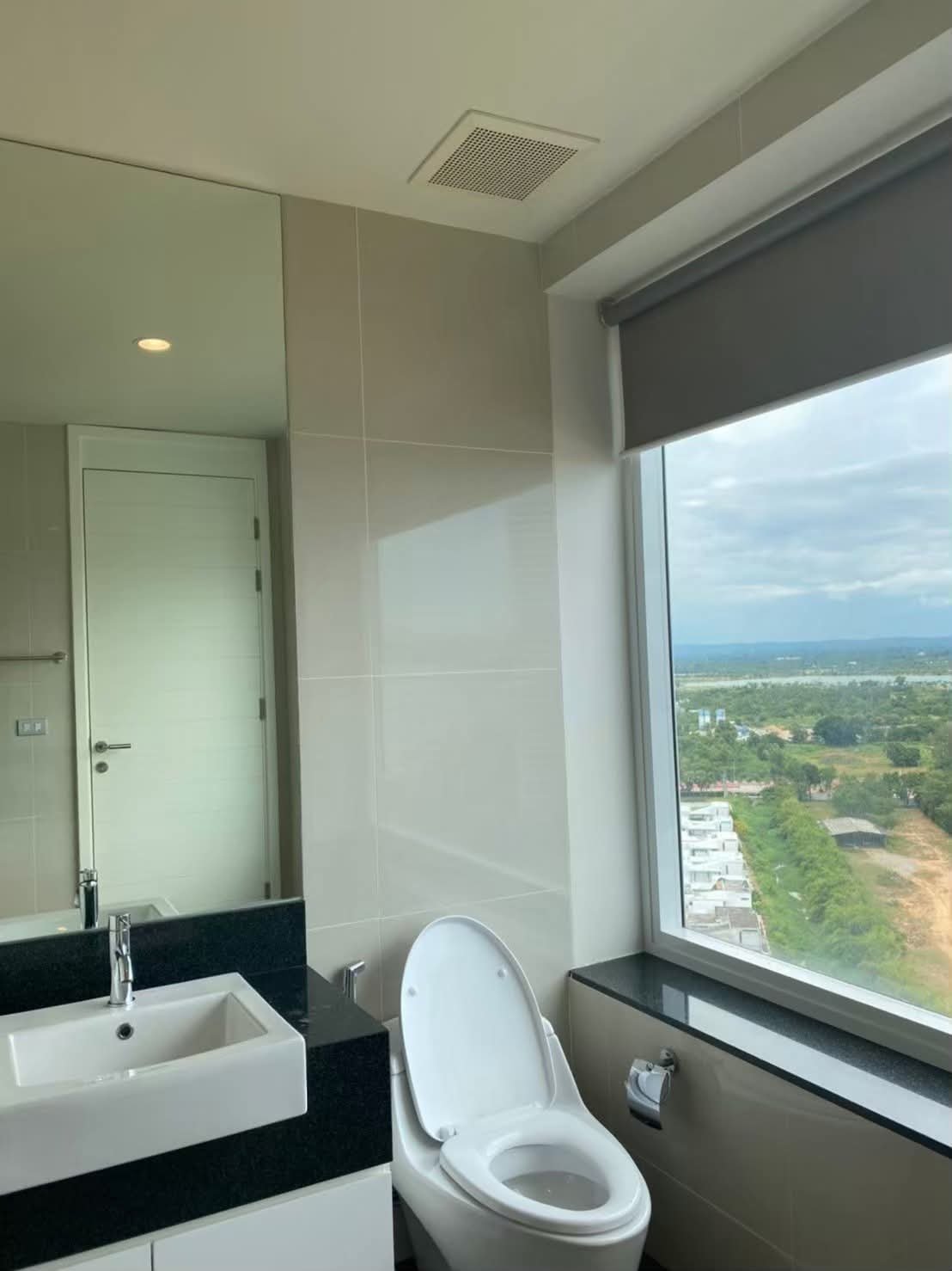RS260701 Mövenpick White Sand Beach Na Jomtien (9) RS260701 Mövenpick White Sand Beach Na Jomtien