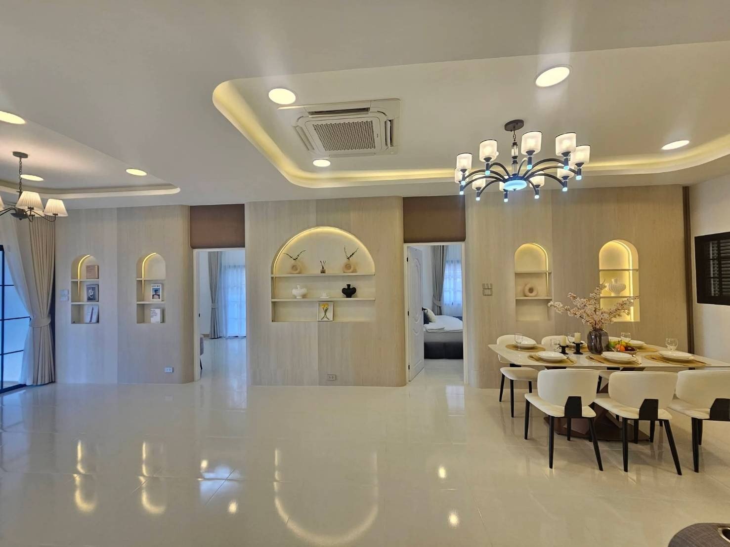 RS260703 Permsub Garden Home Newly Renovated Single House – Soi Siam Pattaya (10) RS260703 Permsub Garden Home Newly Renovated Single House - Soi Siam Pattaya