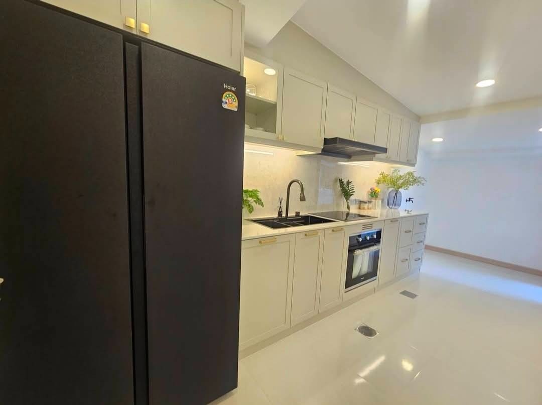 RS260703 Permsub Garden Home Newly Renovated Single House – Soi Siam Pattaya (15) RS260703 Permsub Garden Home Newly Renovated Single House - Soi Siam Pattaya