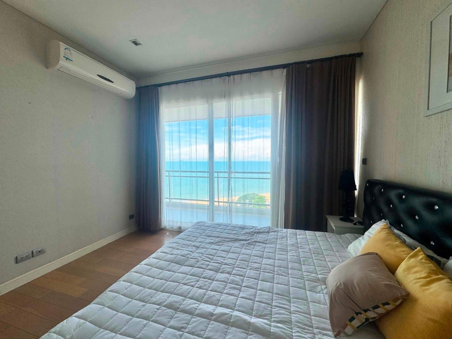 RS260720 Reflection Jomtien Beach Pattaya – 15th Floor (Building B) Panoramic Sea View (3) RS260720 Reflection Jomtien Beach Pattaya - 15th Floor (Building B) Panoramic Sea View