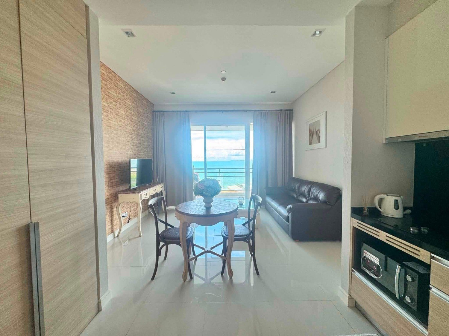 RS260720 Reflection Jomtien Beach Pattaya – 15th Floor (Building B) Panoramic Sea View (6) RS260720 Reflection Jomtien Beach Pattaya - 15th Floor (Building B) Panoramic Sea View
