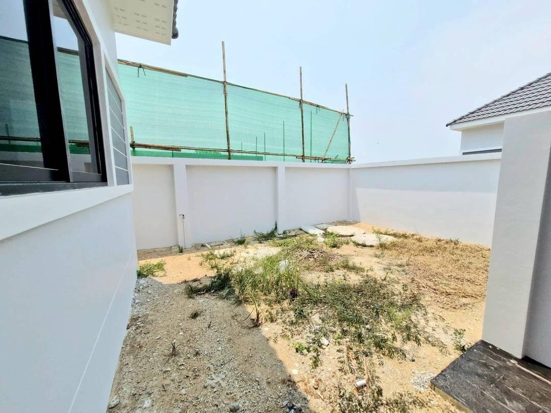 SCF260709 Newly Built Single House corner Huay Yai – Soi Thung Klom Tan Man 25 (4) SCF260709 Newly Built Single House corner Huay Yai - Soi Thung Klom Tan Man 25