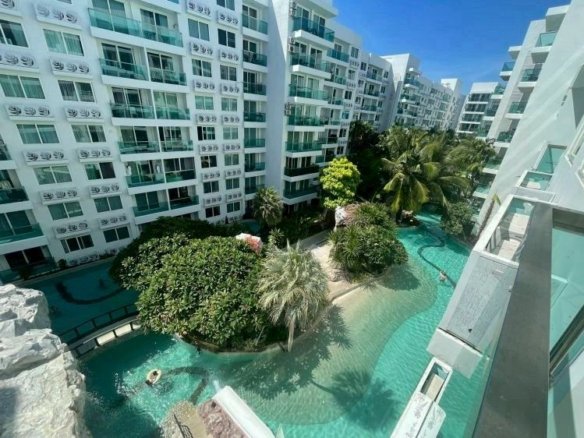 SCF2607203 Amazon Residence Jomtien - 5th Floor Building 4 Pool view