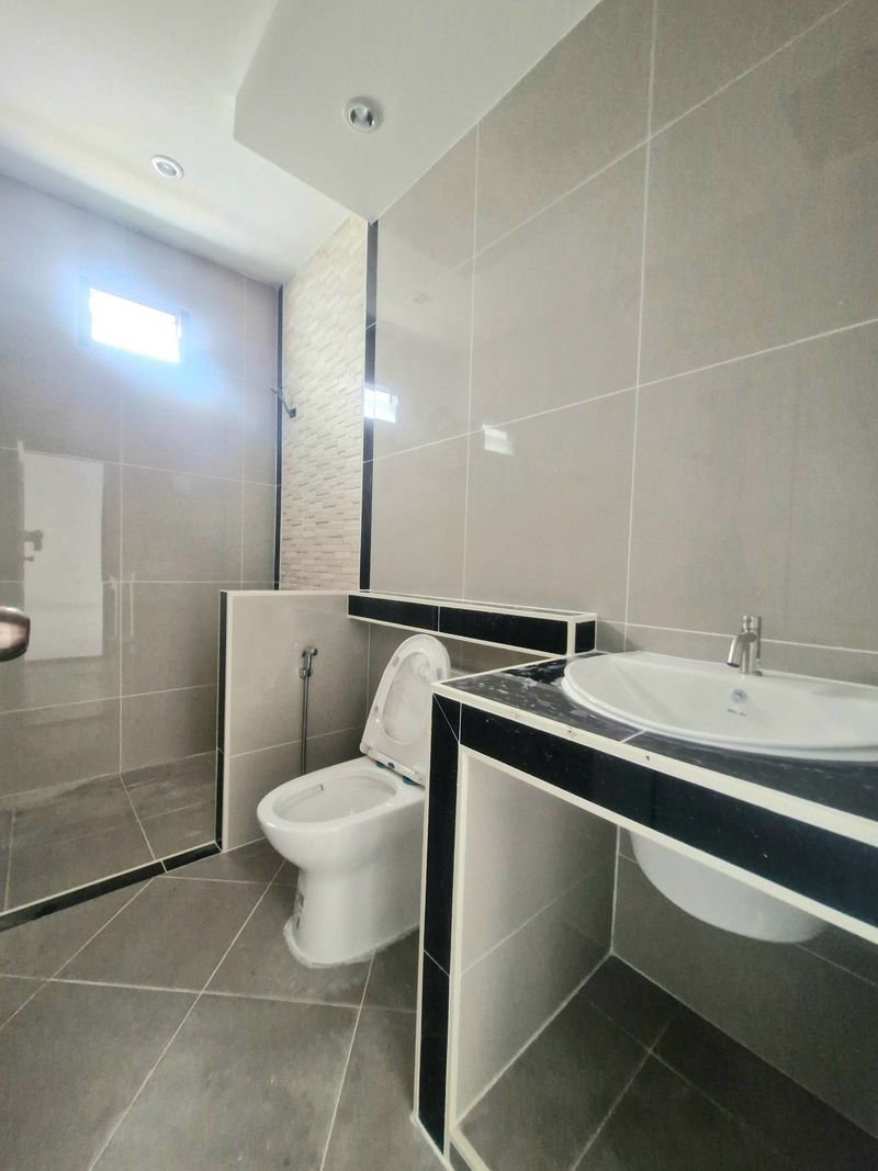 SCF260724 Exclusive Nordic-Modern Twin Homes Near Regent International School - Krating La