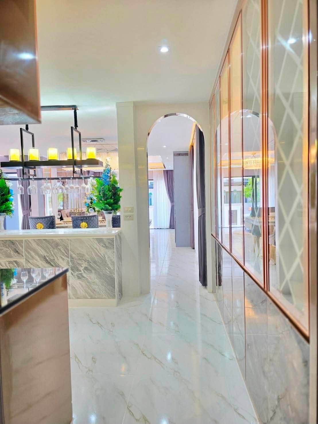 SCT260730 Central Park 2 Pattaya – Fully Furnished 4-Bedroom Luxury Pool Villa