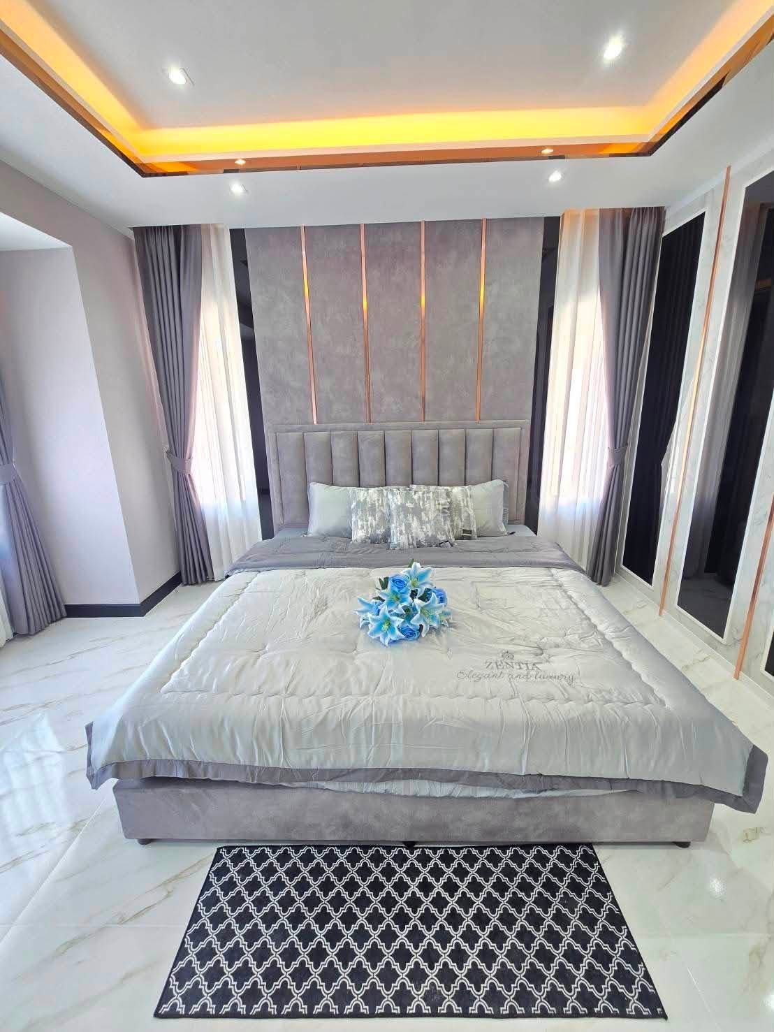 SCT260730 Central Park 2 Pattaya – Fully Furnished 4-Bedroom Luxury Pool Villa