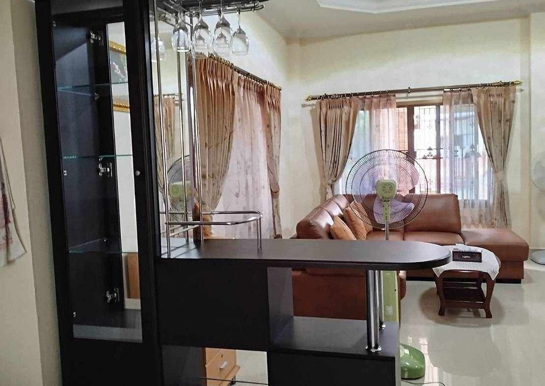 1108