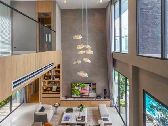 SSF260725 Luxury Vista Villa Pattaya – Exclusive 4-Bedroom Ultra-Luxury Pool Villa
