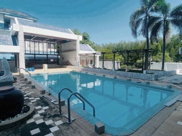 SST260736 Luxury 4-Story Ocean View Pool Villa for Sale - Near Chonlamarkwithi Bridge