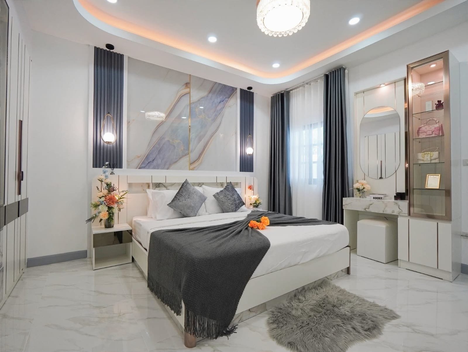 SST260741 Mabprachan Village Luxury 2-Story Pool Villa - Pattaya