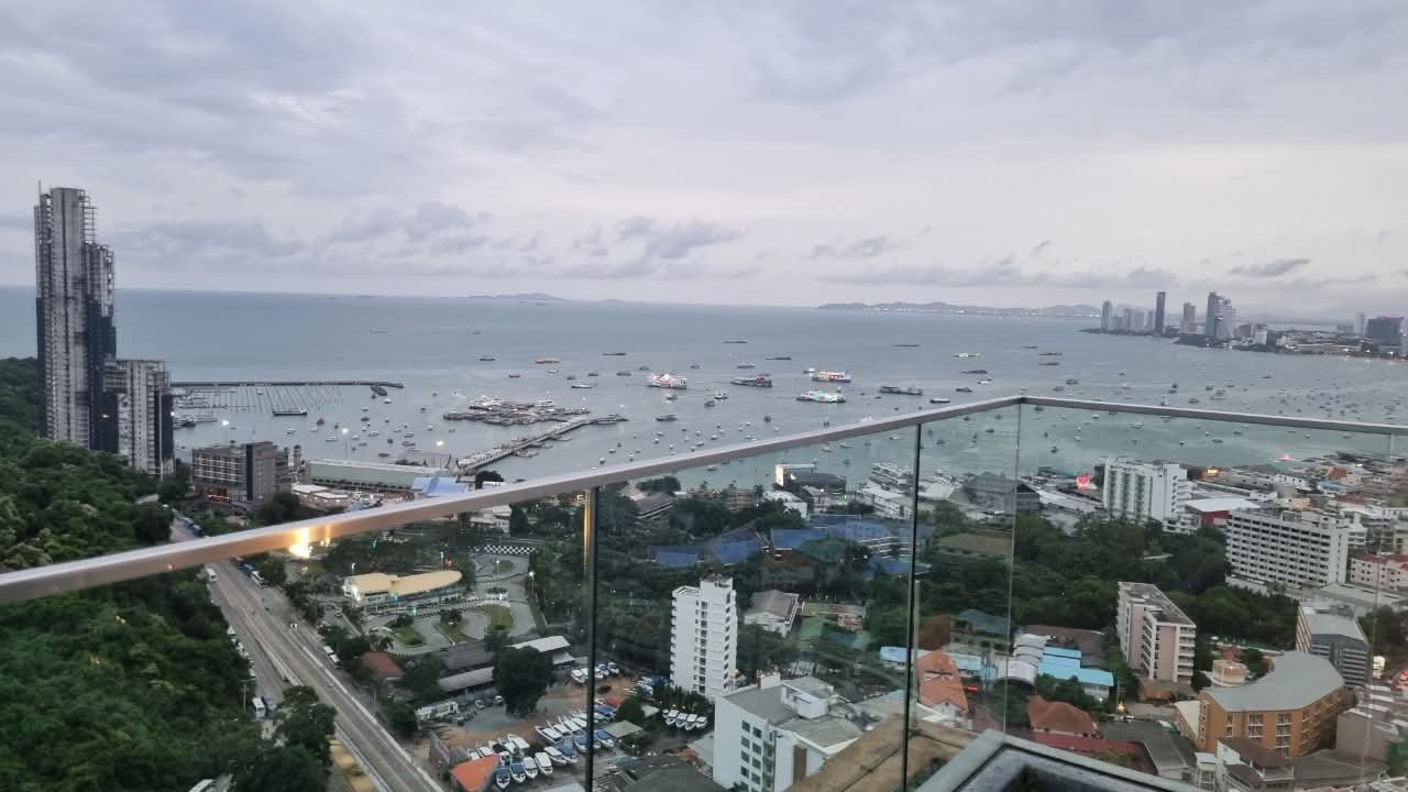 SST260742 Unixx South Pattaya Pratumnak Hill – 37th Floor Sea View (1) SST260742 Unixx South Pattaya Pratumnak Hill - 37th Floor Sea View