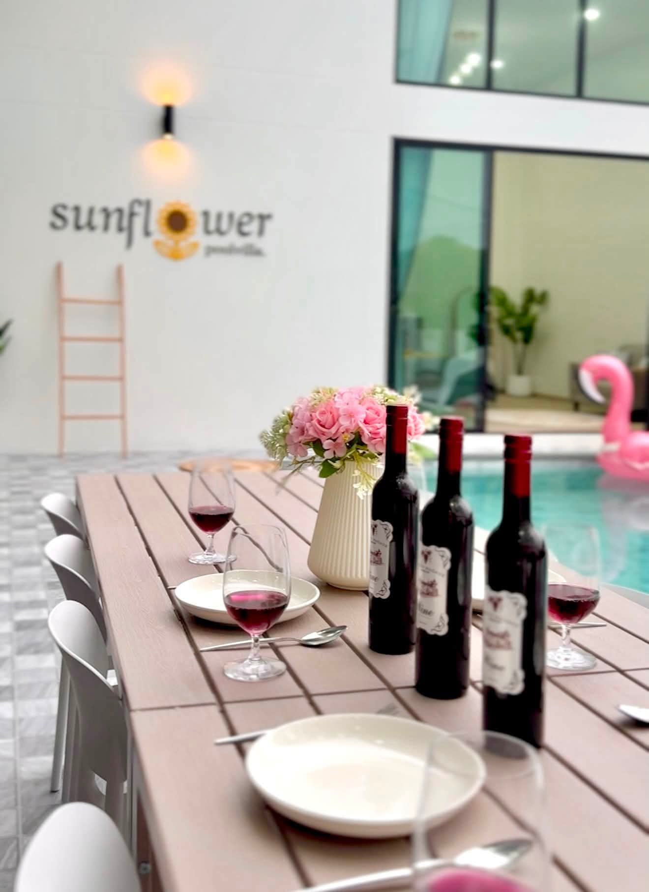 SST260744 Pool Villa Business Assets Included Near Na Jomtien Beach