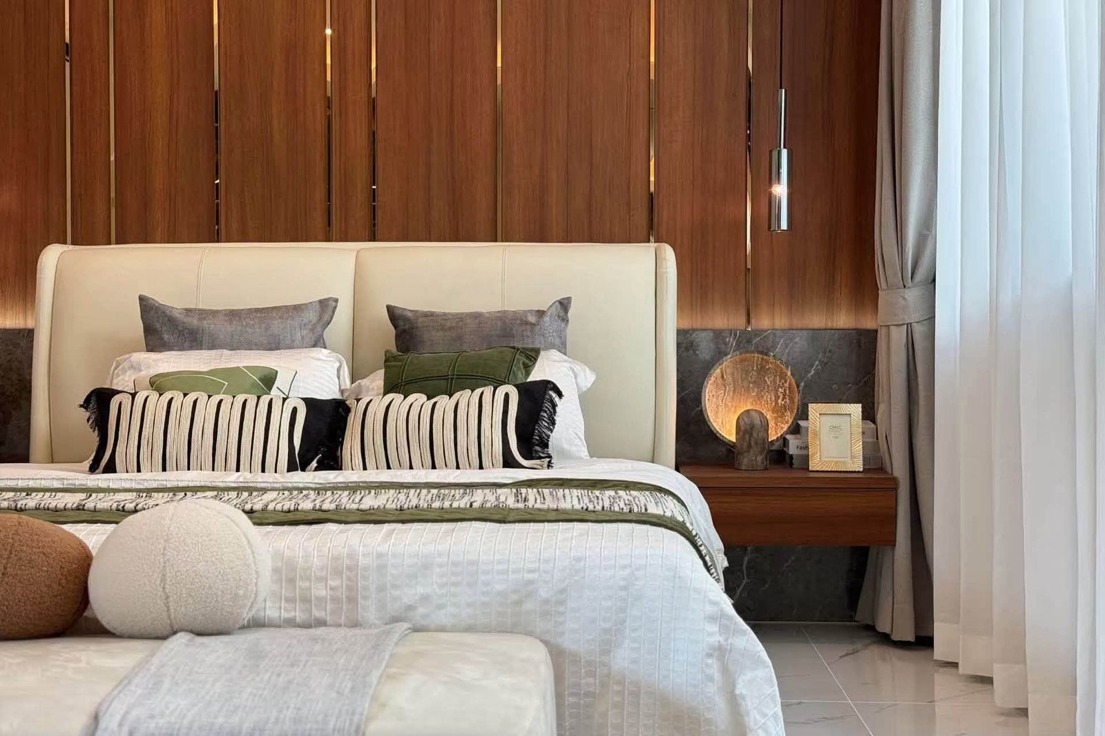 The Lake Huay-Yai – Luxury 5-Bedroom Pool Villa at Special Promotion Price (5) The Lake Huay-Yai – Luxury 5-Bedroom Pool Villa at Special Promotion Price
