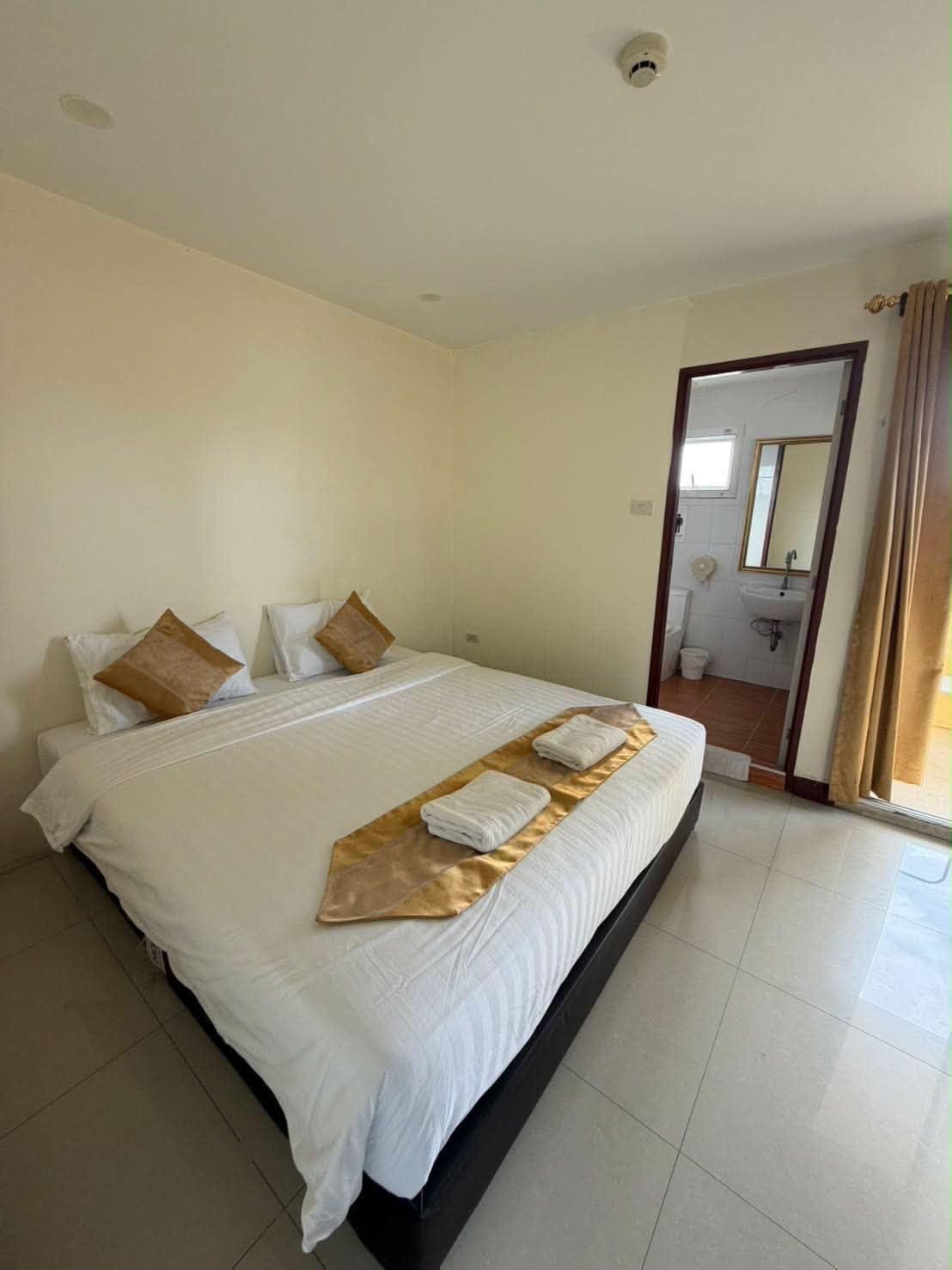 BFS260802 Hotel Commercial Lease with License 24-Room on Pattaya 3rd Road (4) BFS260802 Hotel Commercial Lease with License 24-Room on Pattaya 3rd Road