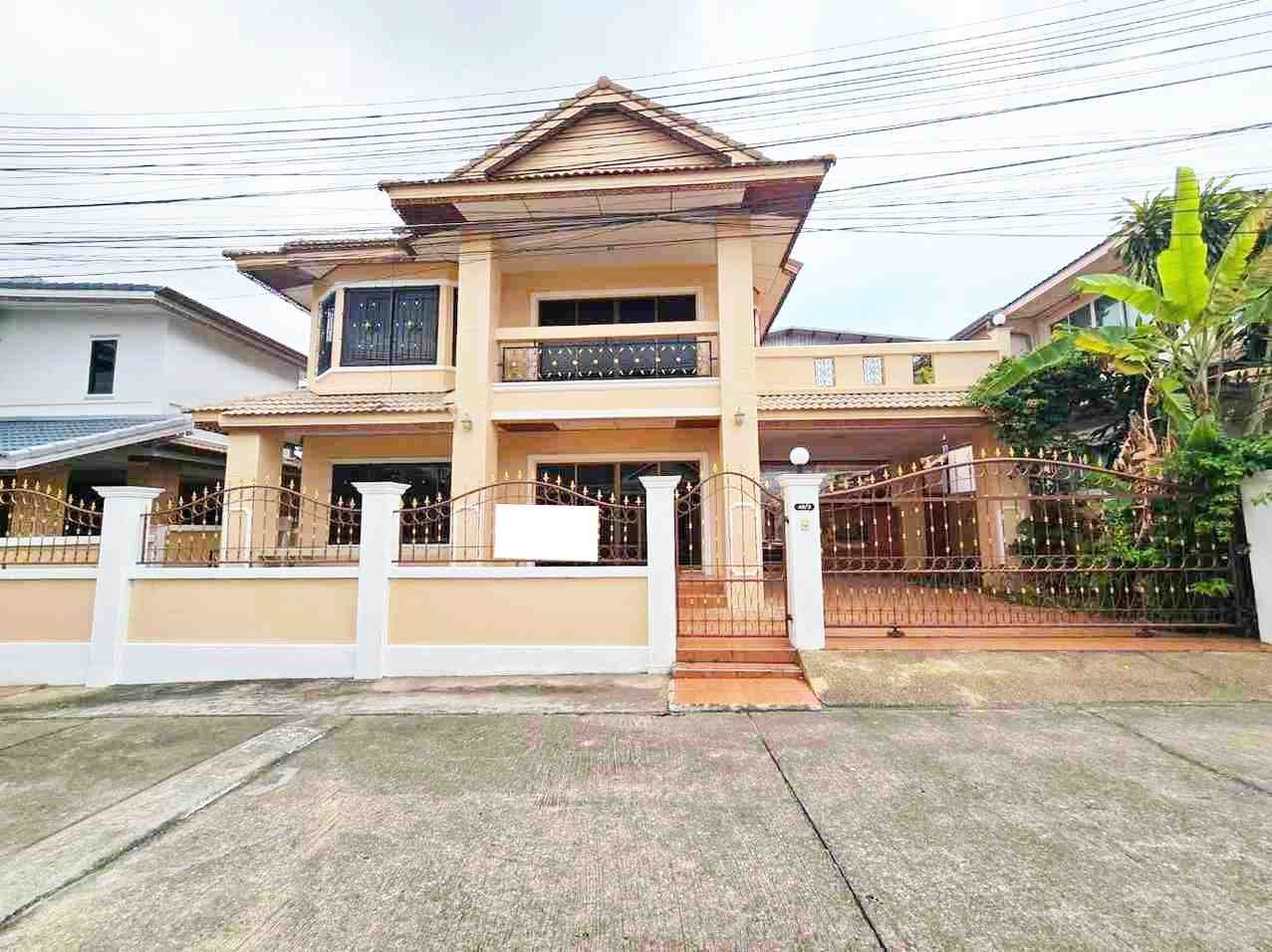 SCT260802 Royal Green Park Villa 2-Story Detached House with Private Pool