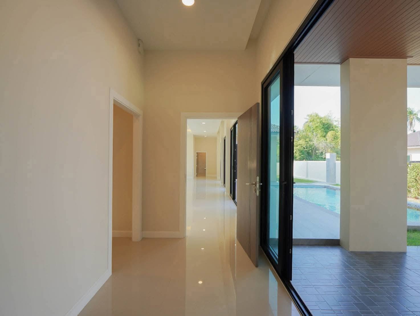 SCT260807 Modern 3-Bedroom Pool Villa - Thung Klom–Tan Man