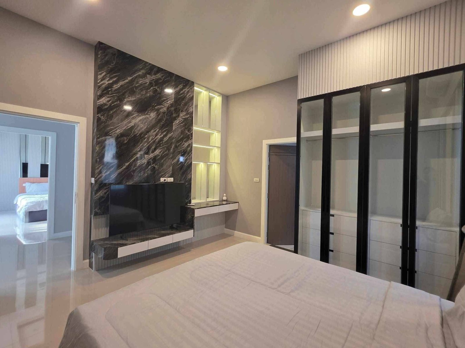SCT260807 Modern 3-Bedroom Pool Villa - Thung Klom–Tan Man