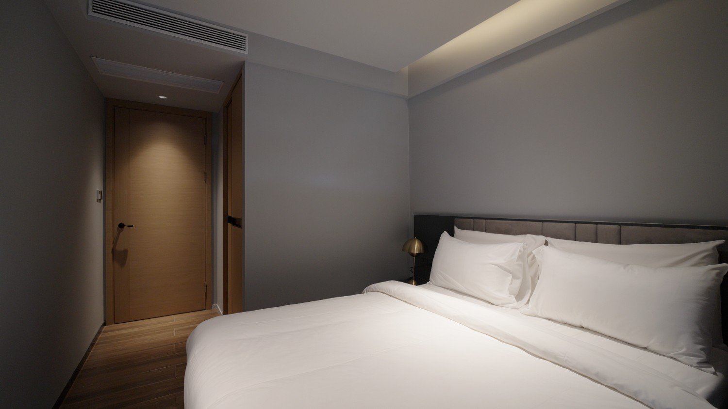 Beverly Mountain Bay pattaya 2 bedrooms 2 bathrooms city view