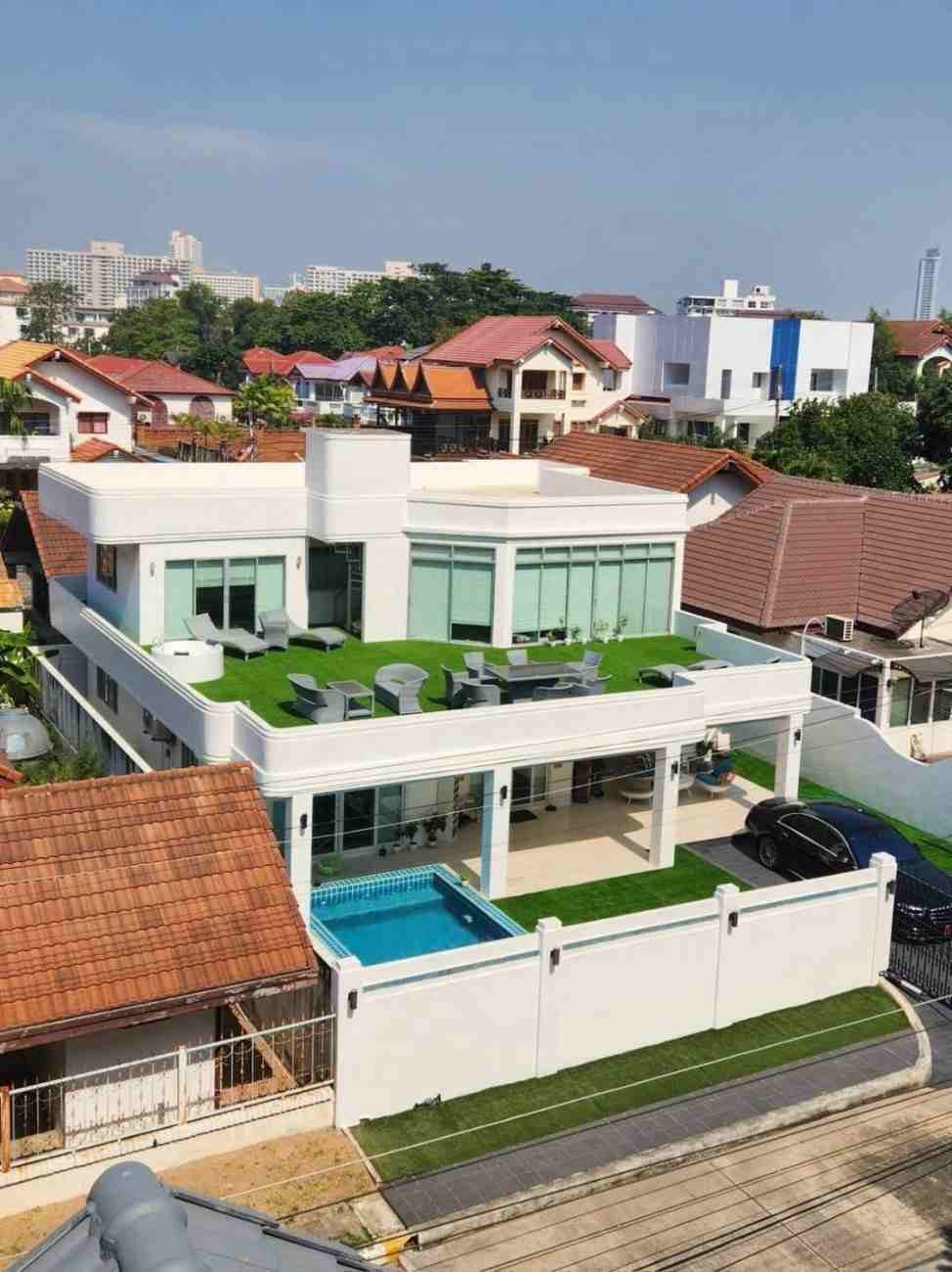 RC260913 Luxury Private Pool Villa for Rent in Jomtien