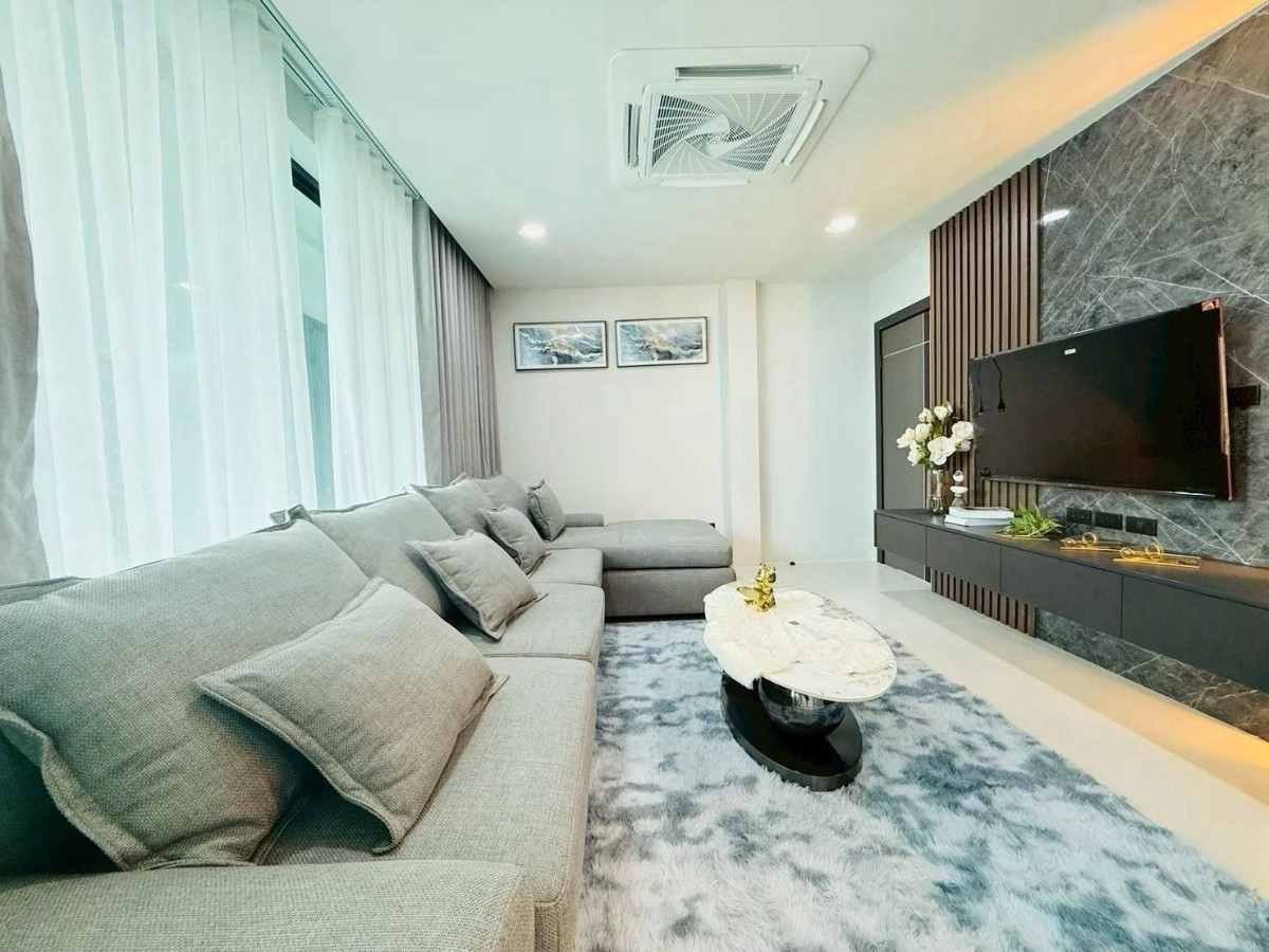 RC260913 Luxury Private Pool Villa for Rent in Jomtien