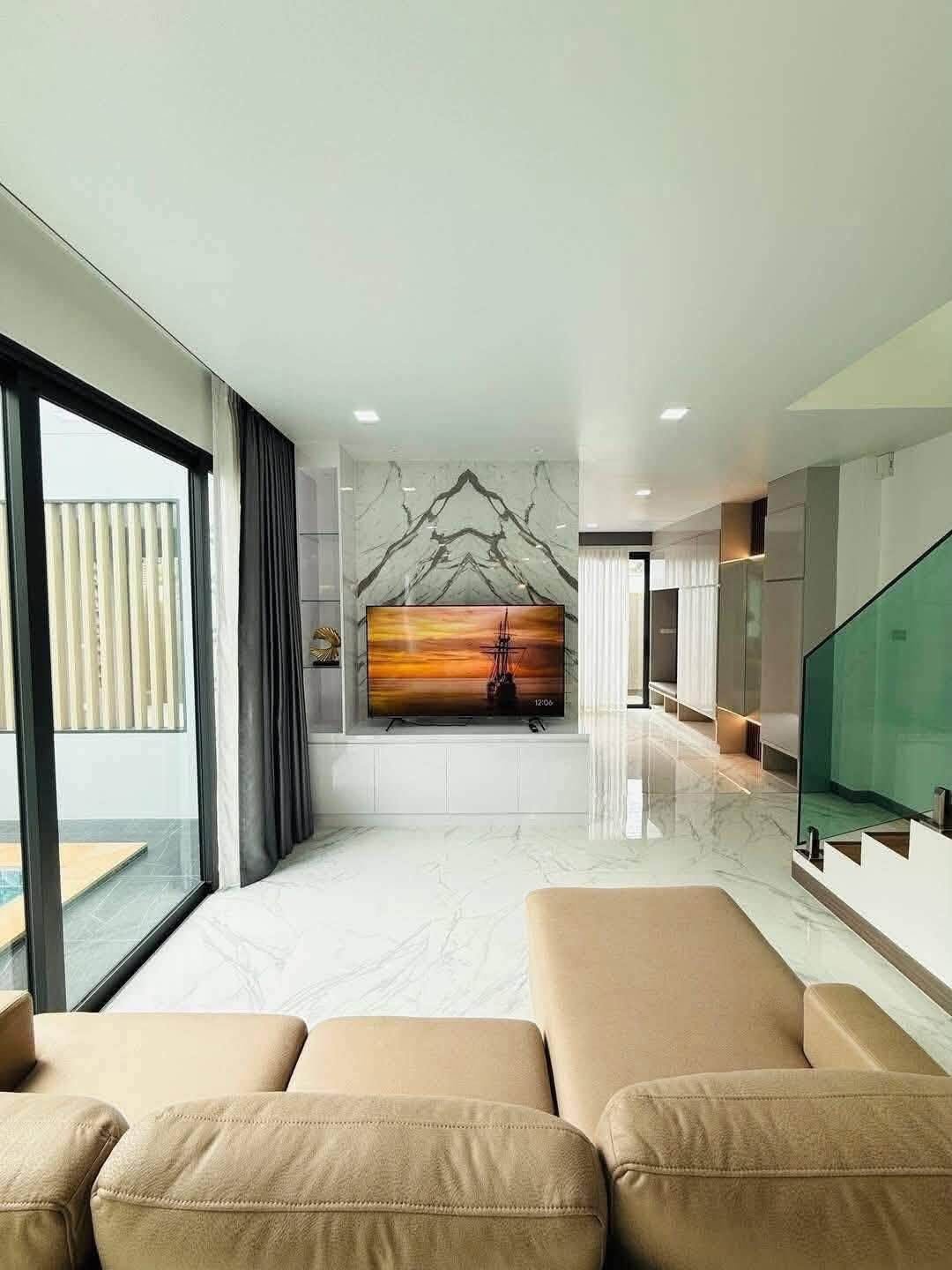 RS260912 Central Park 4 Pool House Village 3-Bedroom (14)