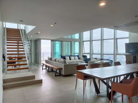 RS260915 The River Luxury Duplex Penthouse - 67th–68th floor Chao Phraya River Views
