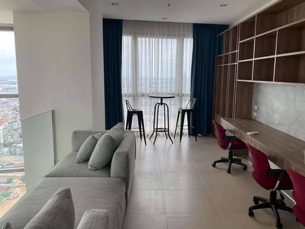 RS260915 The River Luxury Duplex Penthouse - 67th–68th floor Chao Phraya River Views