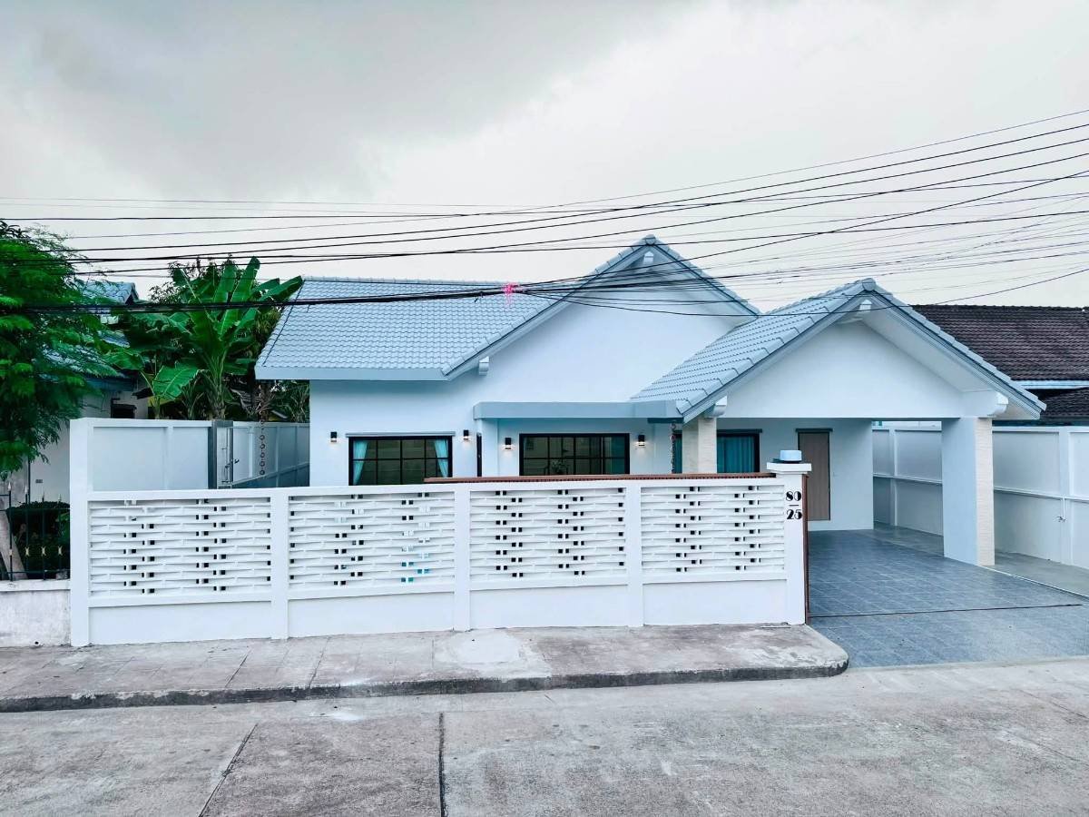 SST260915 Areeya Villa Newly Renovated Pool Villa - Soi Siam Country Club