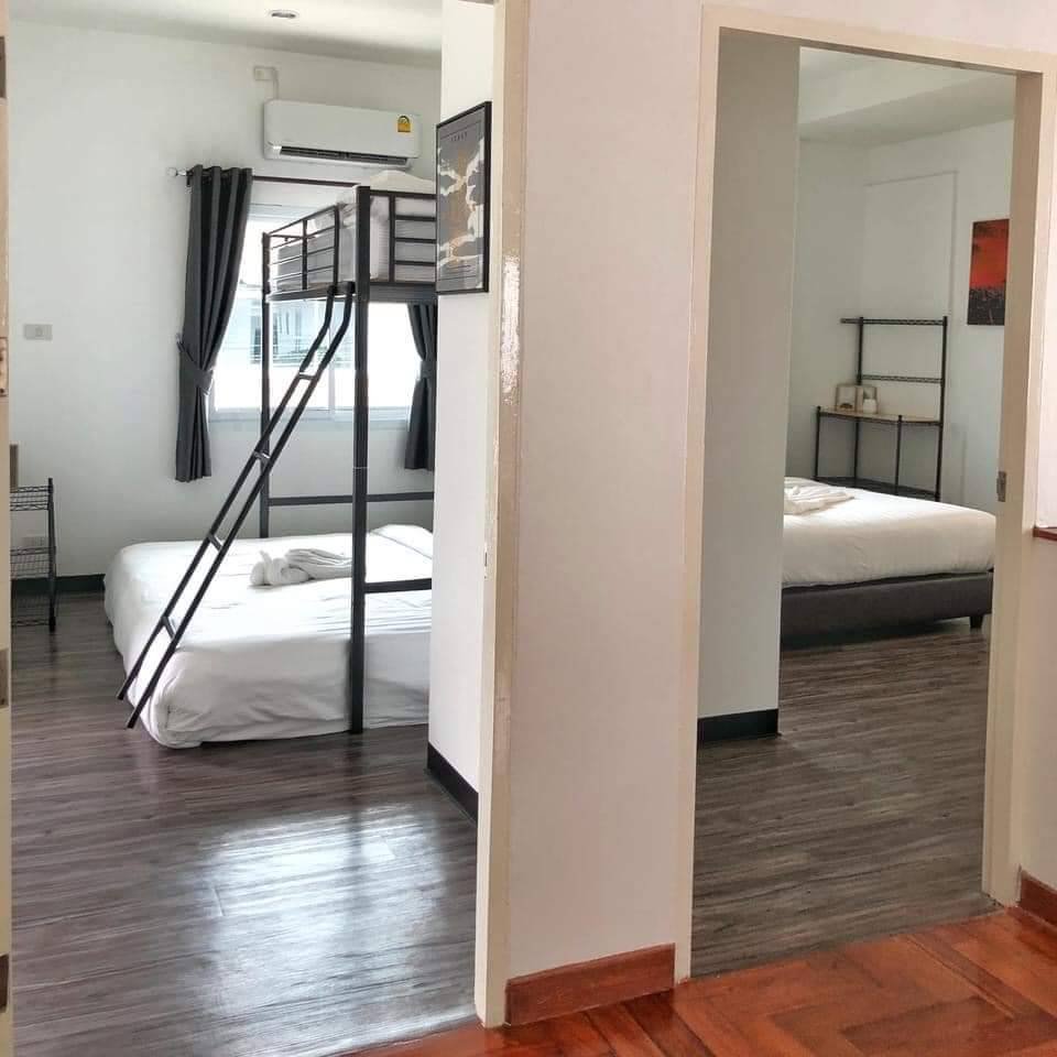 SST260917 Somkid Pool Villa Pattaya - Spacious 4 Bedroom Pool Villa Near the Beach