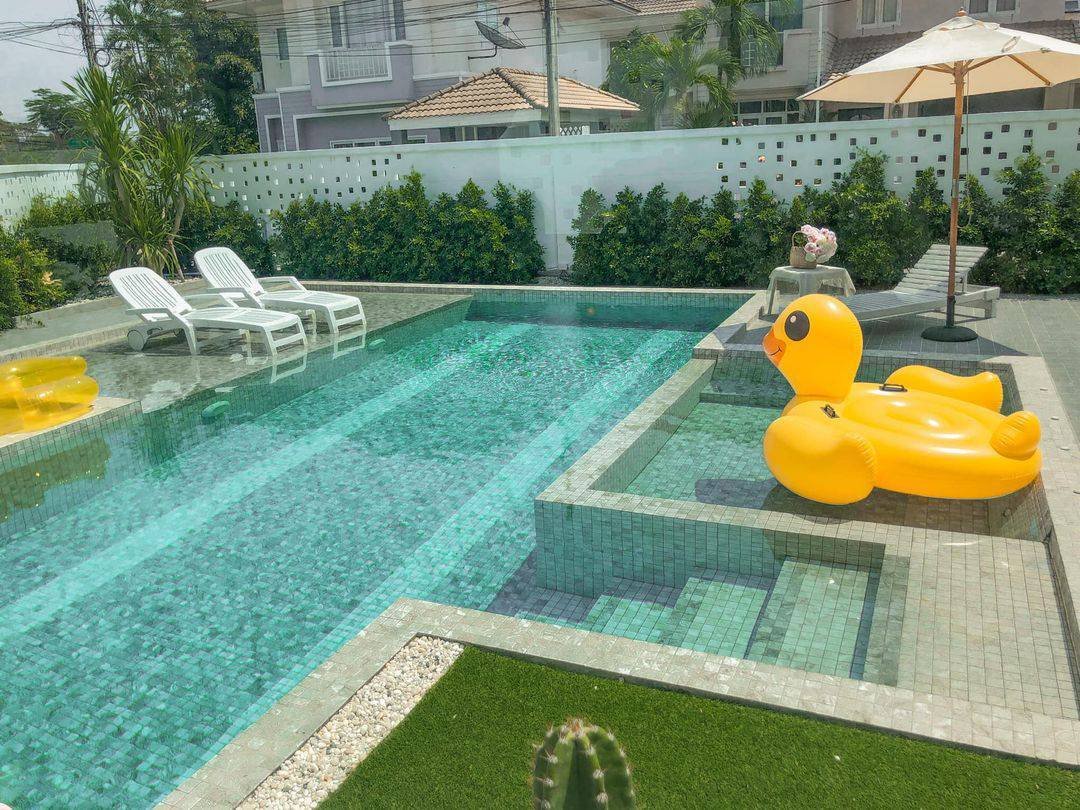 SST260917 Somkid Pool Villa Pattaya - Spacious 4 Bedroom Pool Villa Near the Beach