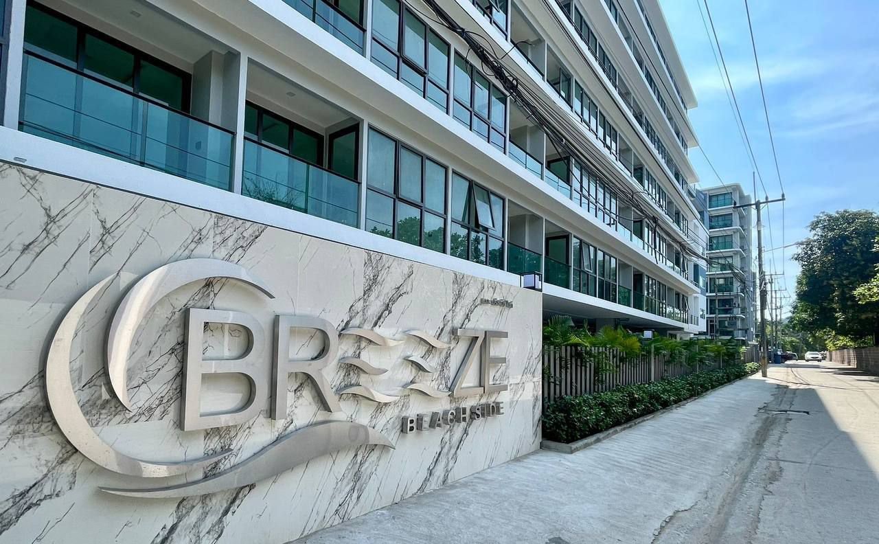 SST260923 Breeze Beach Side Bang Saray – 3rd Floor Garden view (2) SST260923 Breeze Beach Side Bang Saray - 3rd Floor Garden view