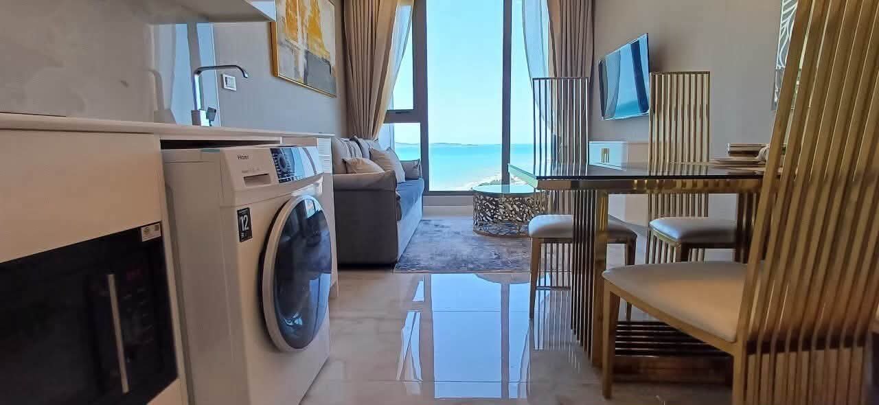 SST260926 Copacabana Beach Jomtien - 27th Floor Building C Sea View