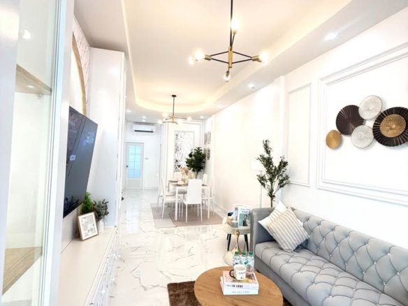 SST260931 Luxury Fully Renovated Townhouse Nern Plab Wan - Mab Yai Lia 1810