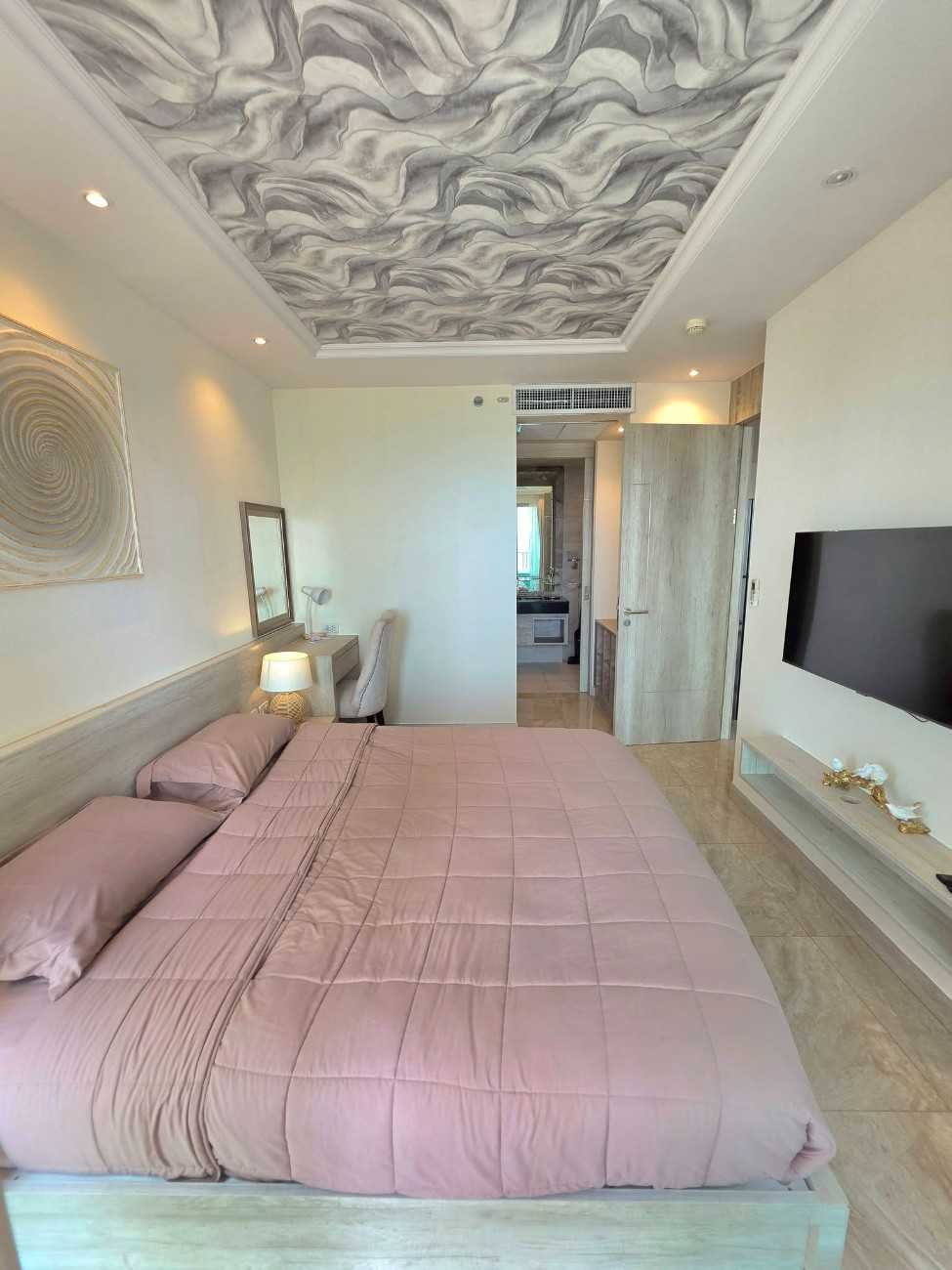 SST260934 Riviera Monaco Condo Na Jomtien - 14th floor Corner unit