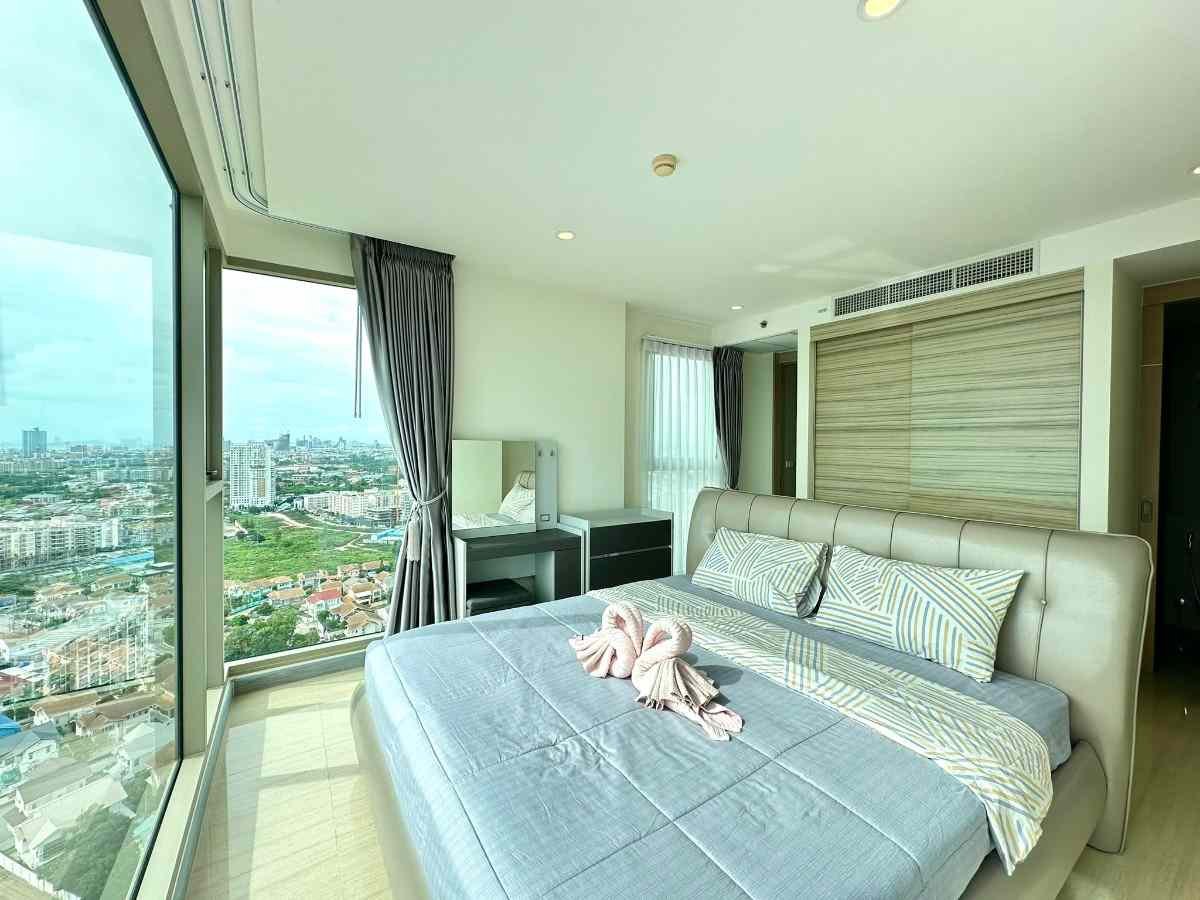 RC261004 Riviera Jomtien Condo – High Floor Corner Sea View (3) RC261004 Riviera Jomtien Condo - High Floor Corner Sea View
