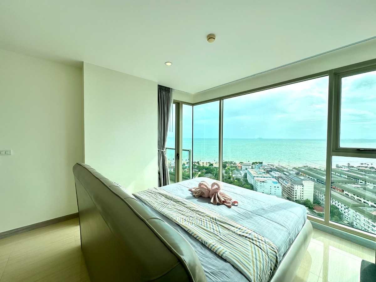 RC261004 Riviera Jomtien Condo – High Floor Corner Sea View (4) RC261004 Riviera Jomtien Condo - High Floor Corner Sea View