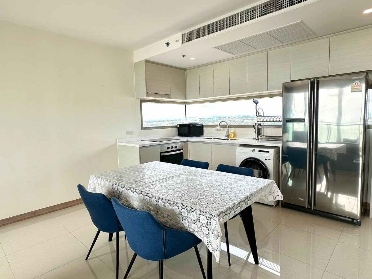 RC261004 Riviera Jomtien Condo – High Floor Corner Sea View (8) RC261004 Riviera Jomtien Condo - High Floor Corner Sea View